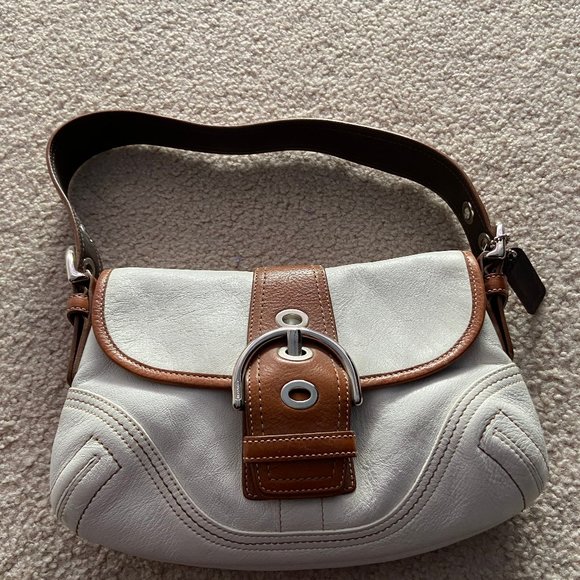 Vintage White Coach Bag - Picture 1 of 2
